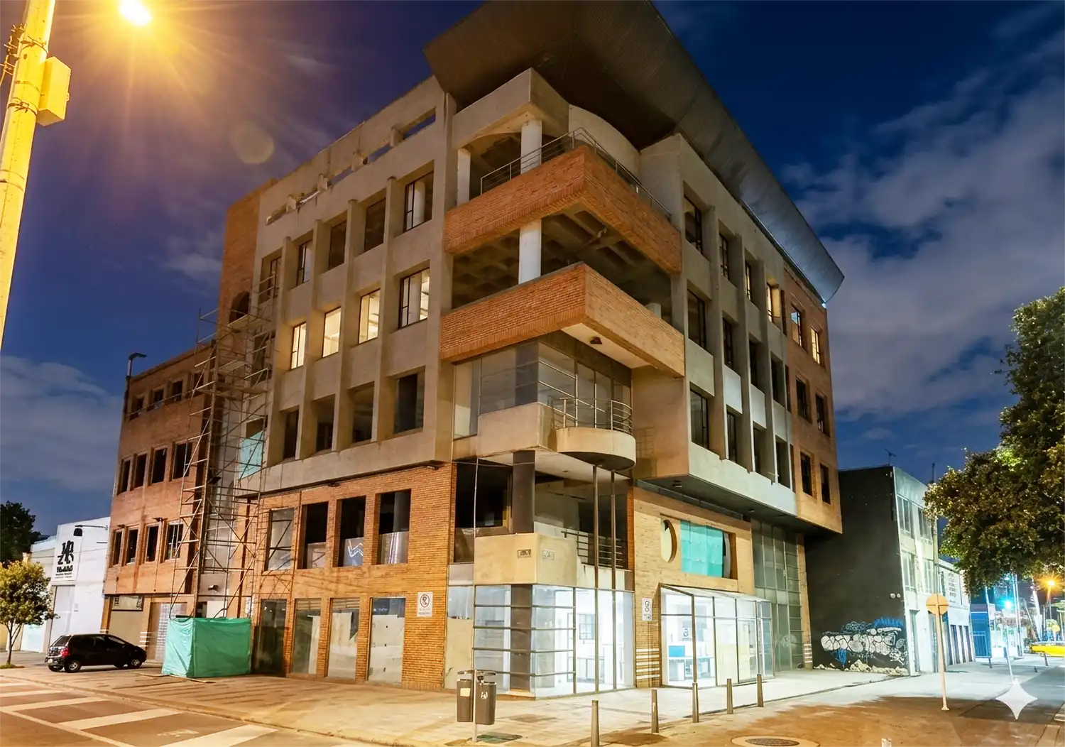 Centro del aluminio y construccion