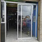 Puertas en vidrio y aluminio